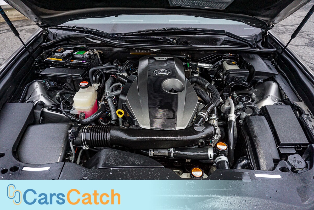 CARSCATCH - Used vehicle - SEDAN LEXUS GS 200T 2016