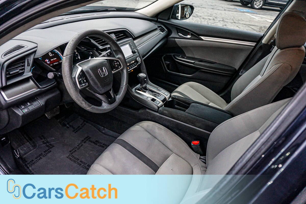 CARSCATCH - Used vehicle - SEDAN HONDA CIVIC 2019