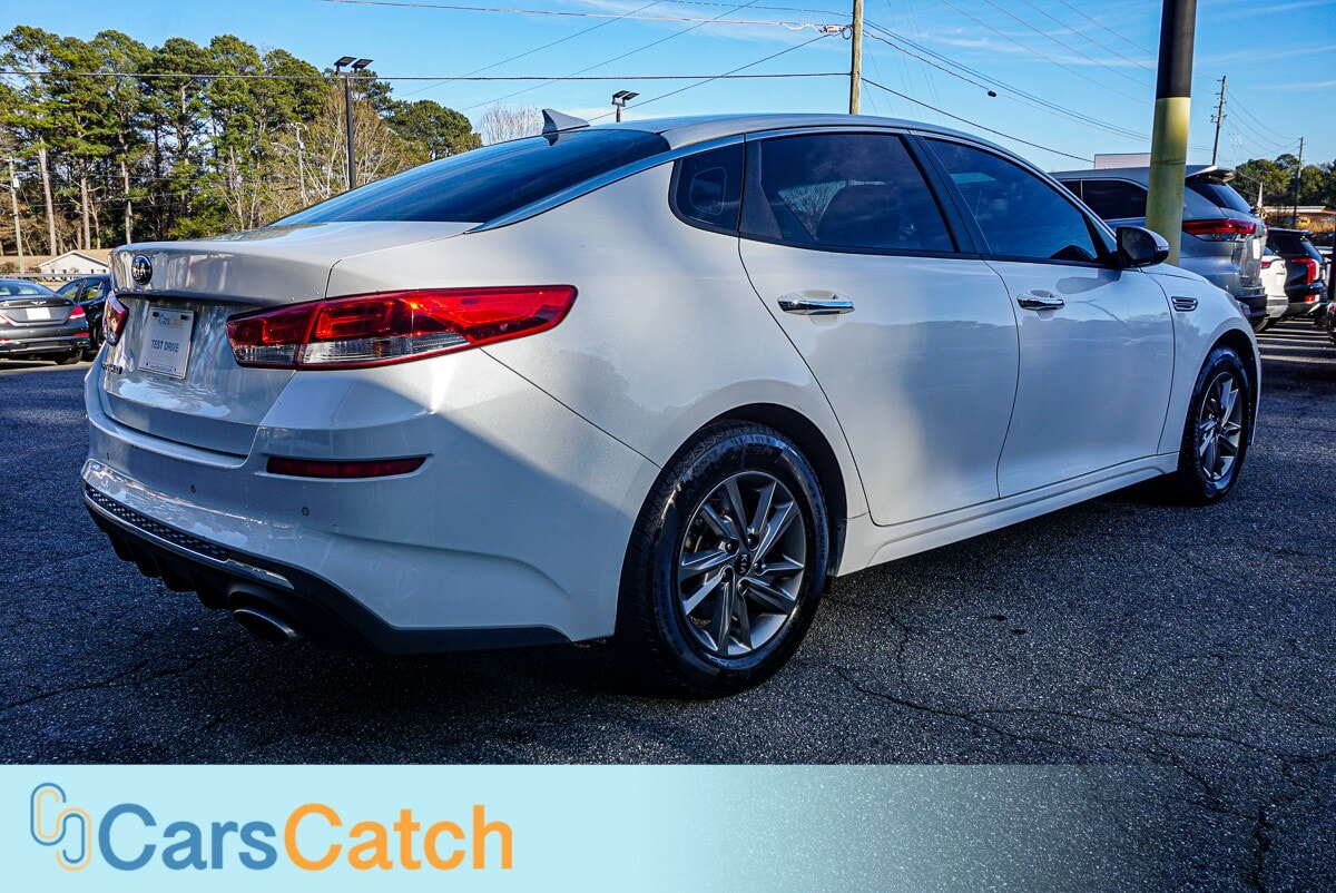 CARSCATCH - Used vehicle - SEDAN KIA OPTIMA 2019