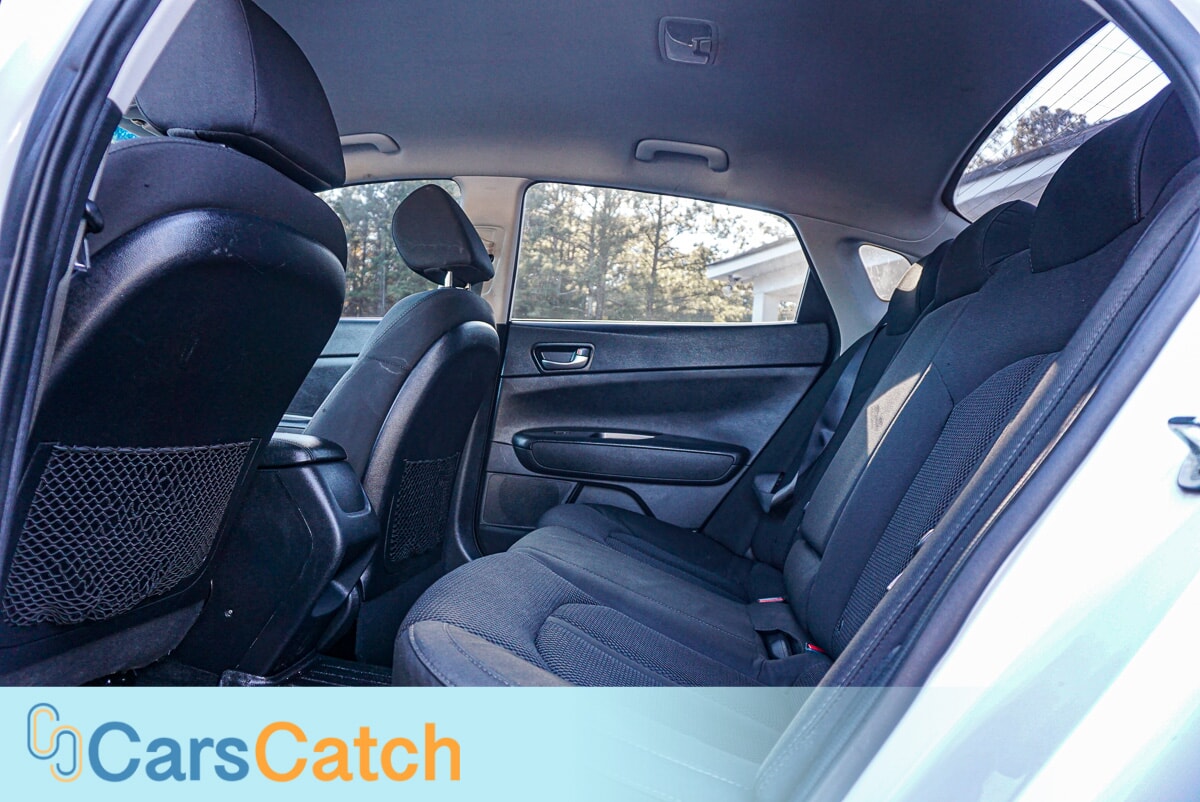 CARSCATCH - Used vehicle - SEDAN KIA OPTIMA 2019