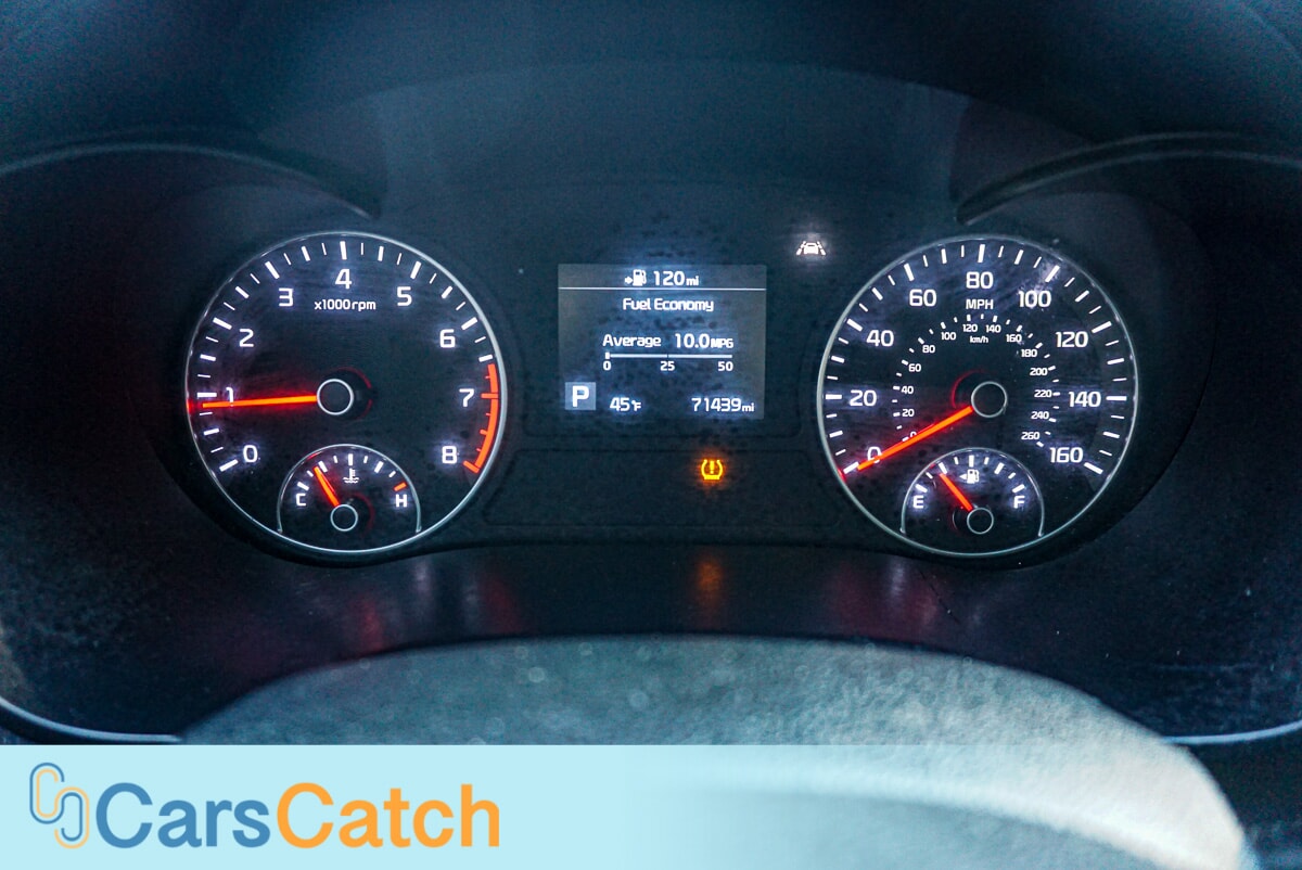 CARSCATCH - Used vehicle - SEDAN KIA OPTIMA 2019