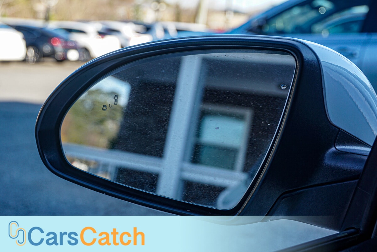 CARSCATCH - Used vehicle - SEDAN KIA OPTIMA 2019