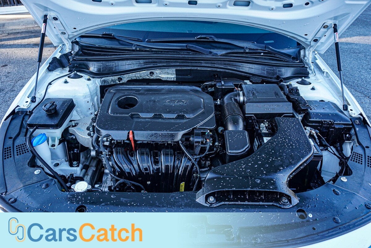 CARSCATCH - Used vehicle - SEDAN KIA OPTIMA 2019