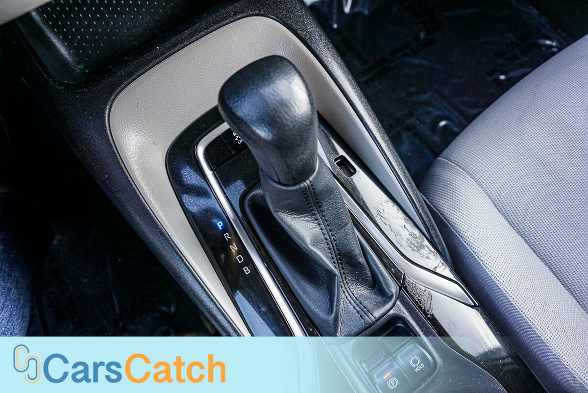 CARSCATCH - Used vehicle - SEDAN TOYOTA COROLLA 2020