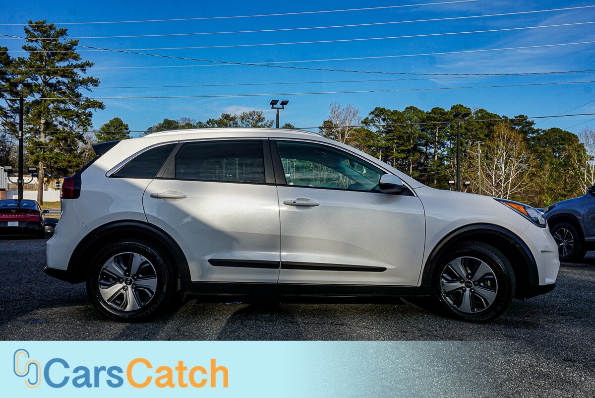 CARSCATCH - Used vehicle - SUV KIA NIRO 2019