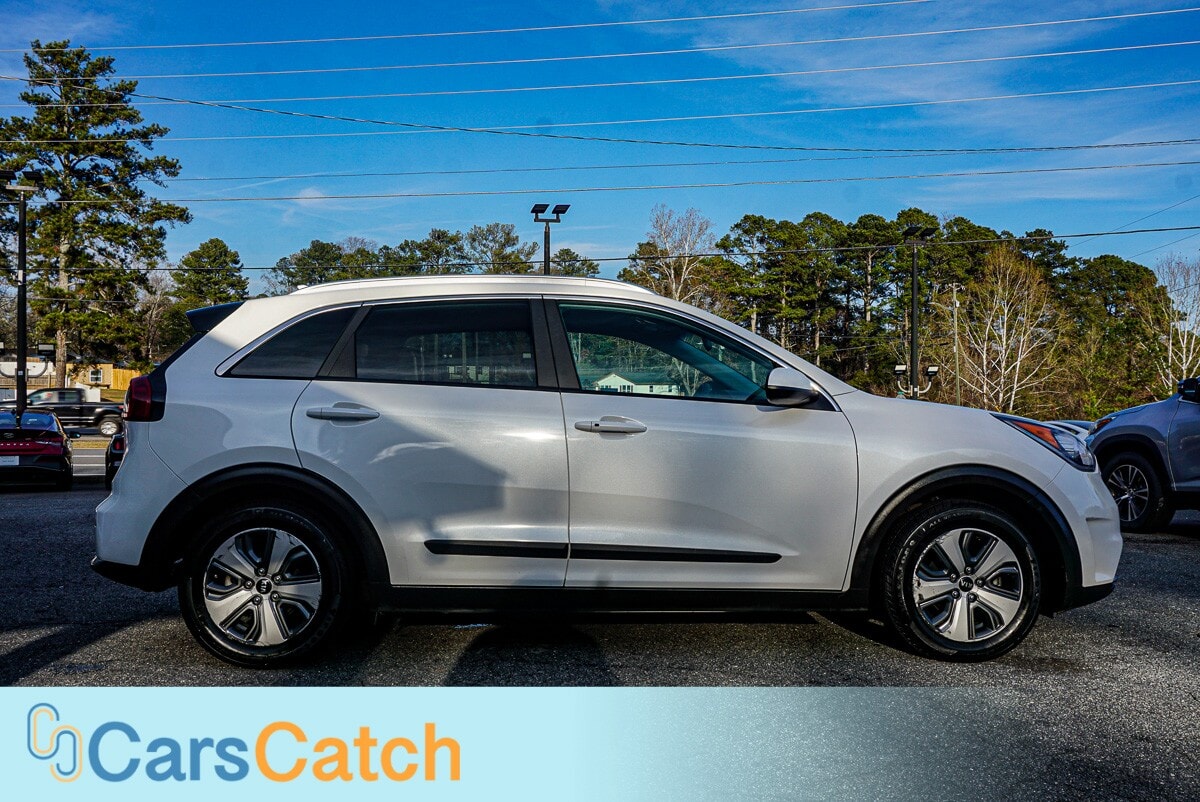 CARSCATCH - Used vehicle - SUV KIA NIRO 2019