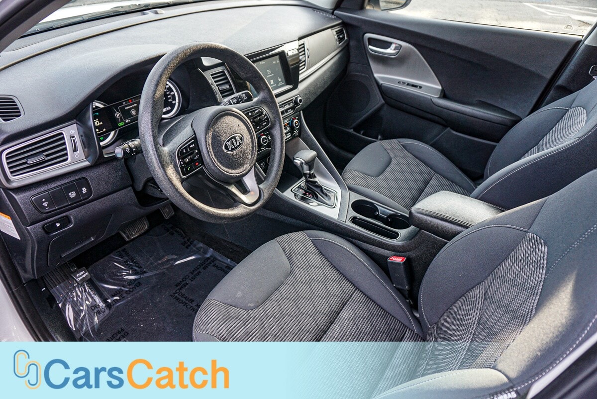 CARSCATCH - Used vehicle - SUV KIA NIRO 2019