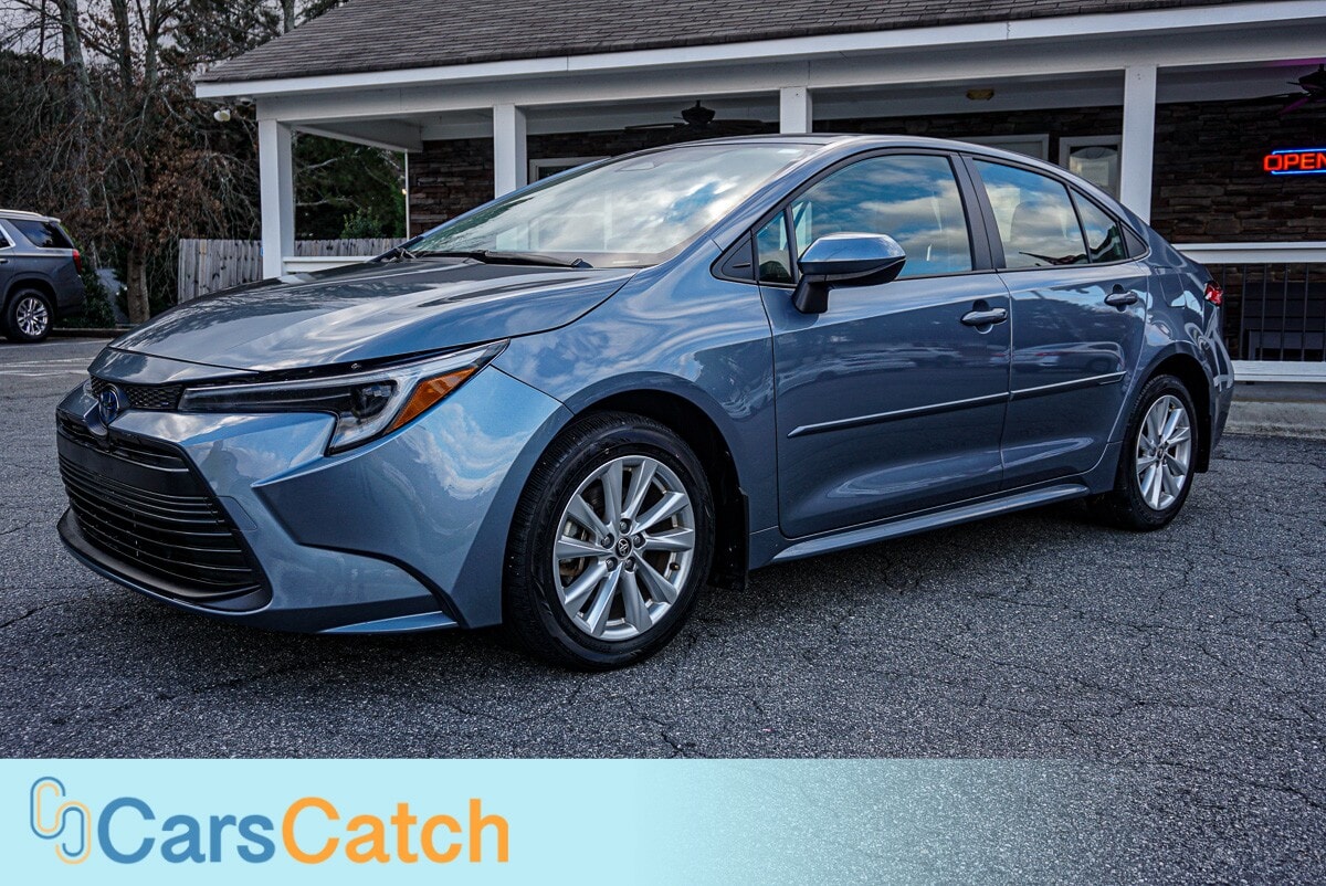 CARSCATCH - Used vehicle - SEDAN TOYOTA COROLLA 2024