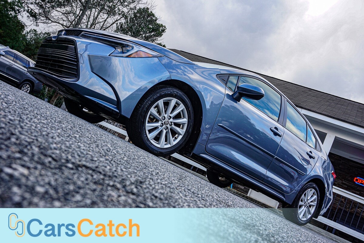 CARSCATCH - Used vehicle - SEDAN TOYOTA COROLLA 2024