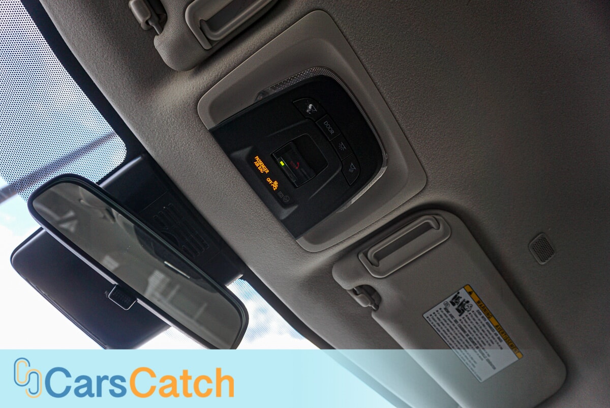 CARSCATCH - Used vehicle - SEDAN TOYOTA COROLLA 2024