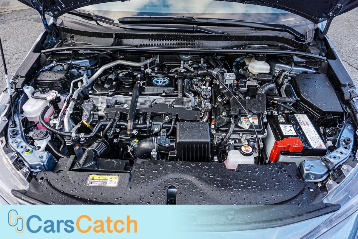 CARSCATCH - Used vehicle - SEDAN TOYOTA COROLLA 2024