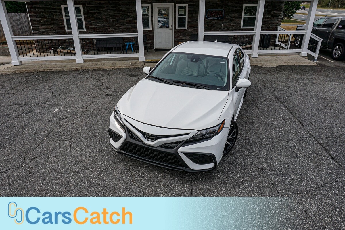 CARSCATCH - Used vehicle - SEDAN TOYOTA CAMRY 2023
