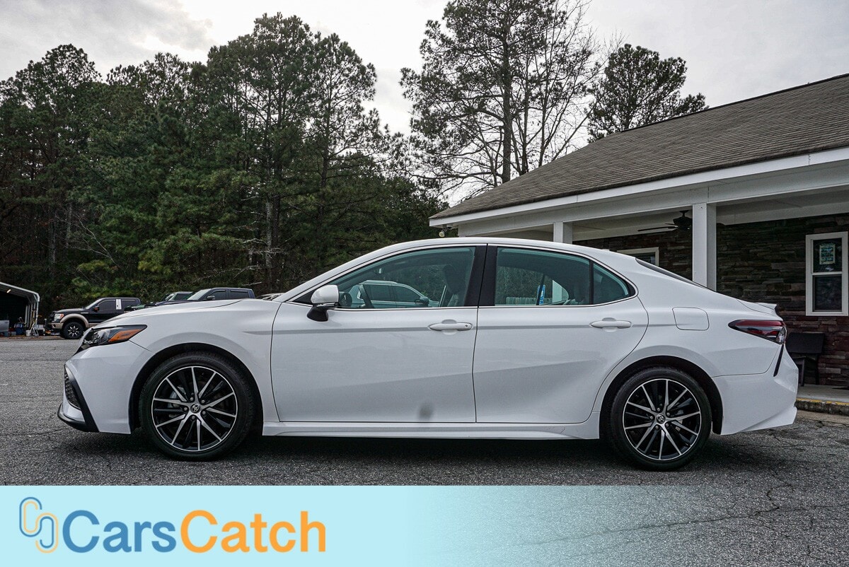 CARSCATCH - Used vehicle - SEDAN TOYOTA CAMRY 2023