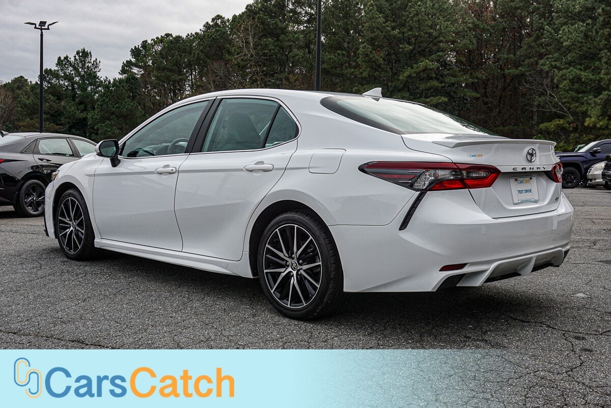 CARSCATCH - Used vehicle - SEDAN TOYOTA CAMRY 2023