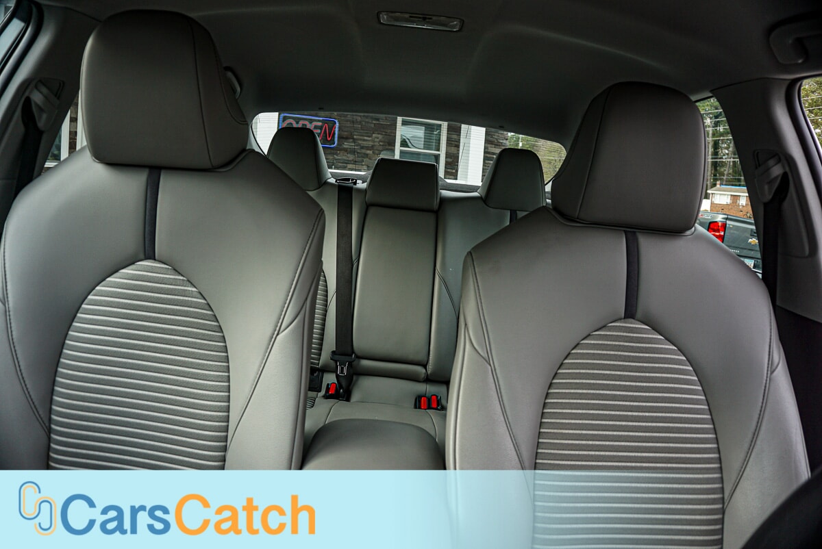 CARSCATCH - Used vehicle - SEDAN TOYOTA CAMRY 2023