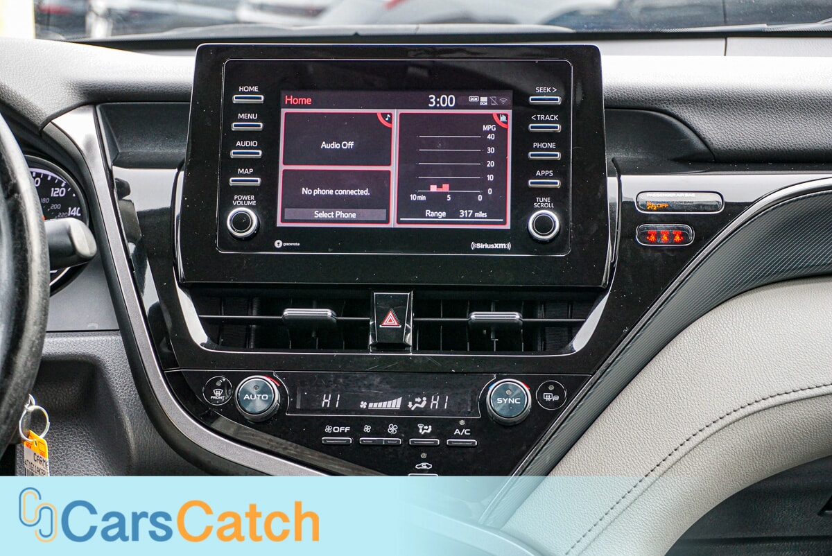 CARSCATCH - Used vehicle - SEDAN TOYOTA CAMRY 2023