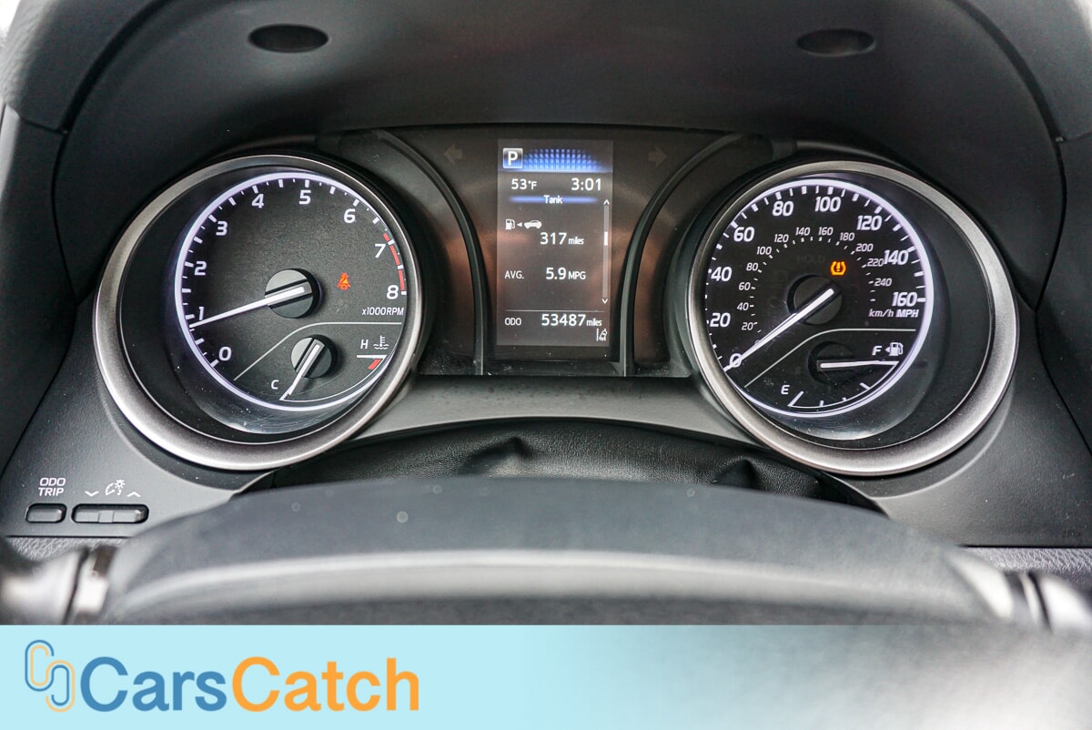 CARSCATCH - Used vehicle - SEDAN TOYOTA CAMRY 2023