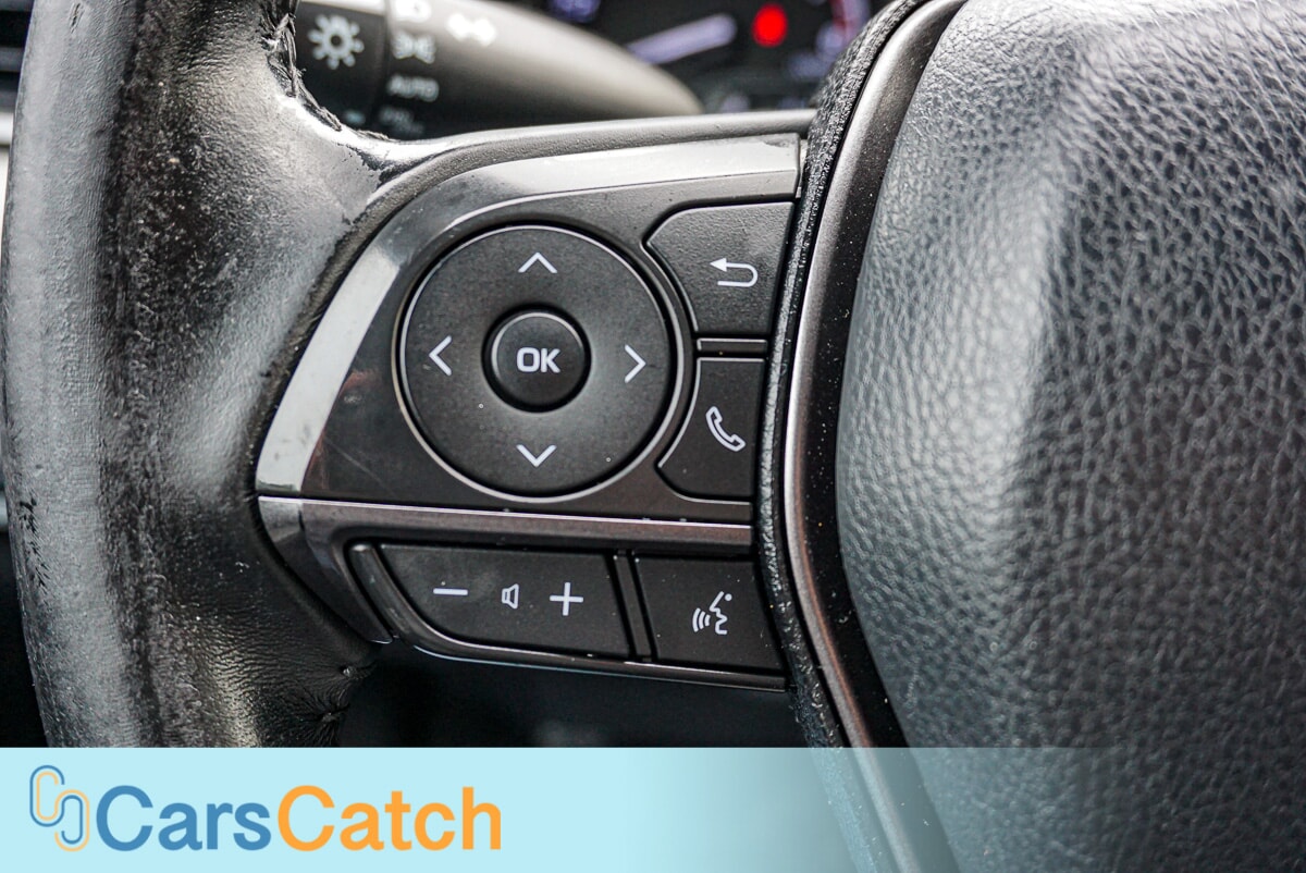 CARSCATCH - Used vehicle - SEDAN TOYOTA CAMRY 2023