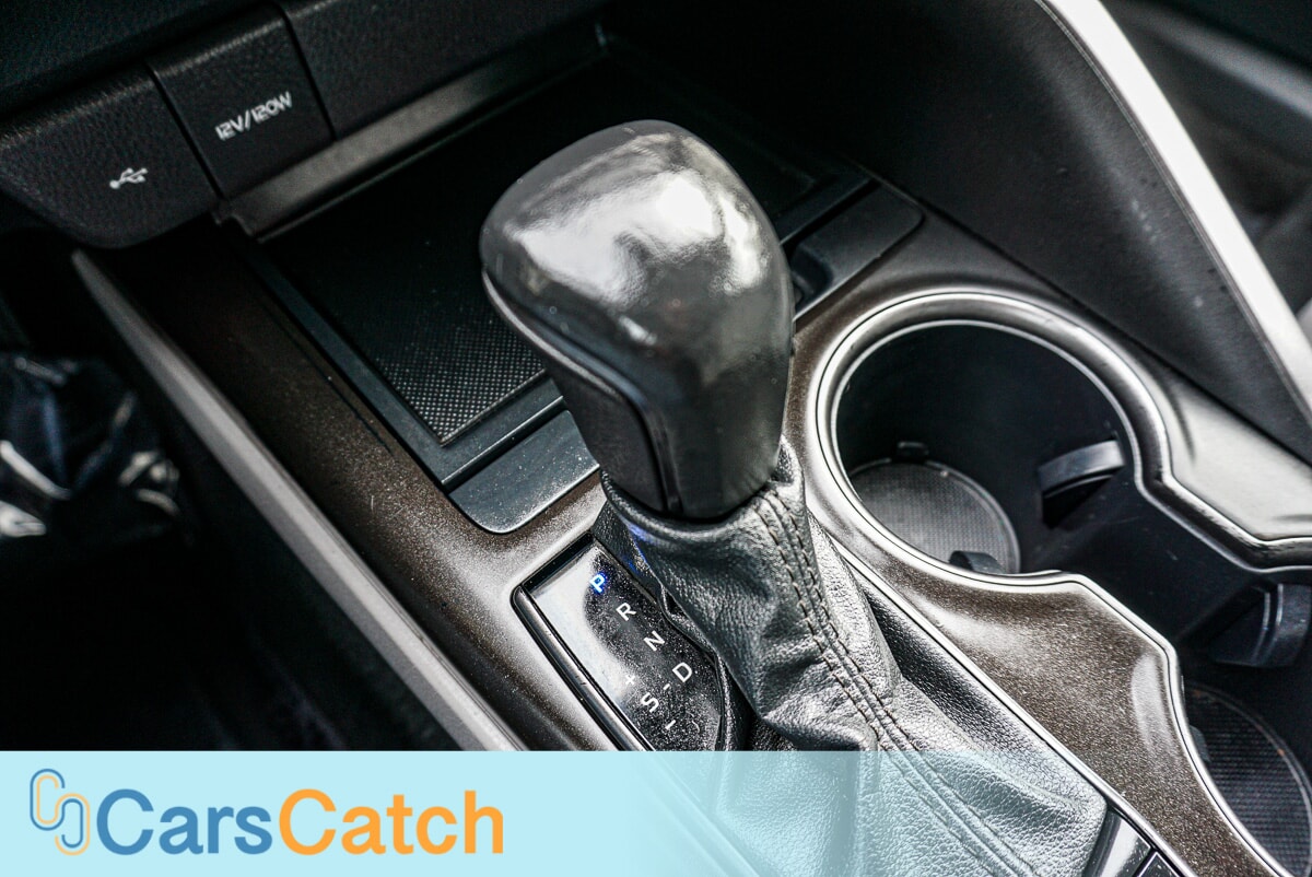 CARSCATCH - Used vehicle - SEDAN TOYOTA CAMRY 2023