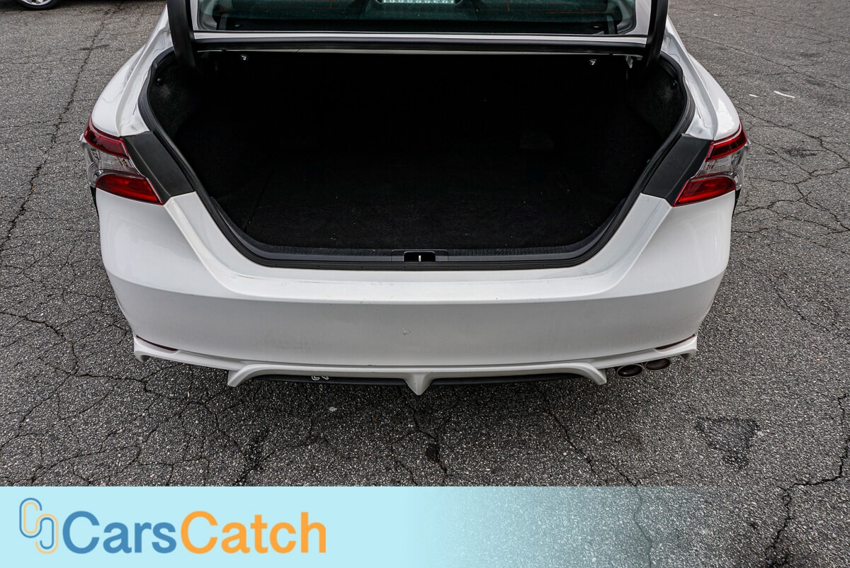 CARSCATCH - Used vehicle - SEDAN TOYOTA CAMRY 2023