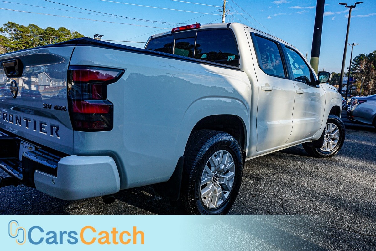 CARSCATCH - Used vehicle - TRUCK NISSAN FRONTIER 2022
