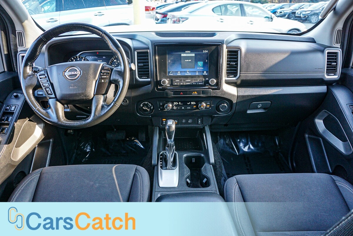 CARSCATCH - Used vehicle - TRUCK NISSAN FRONTIER 2022