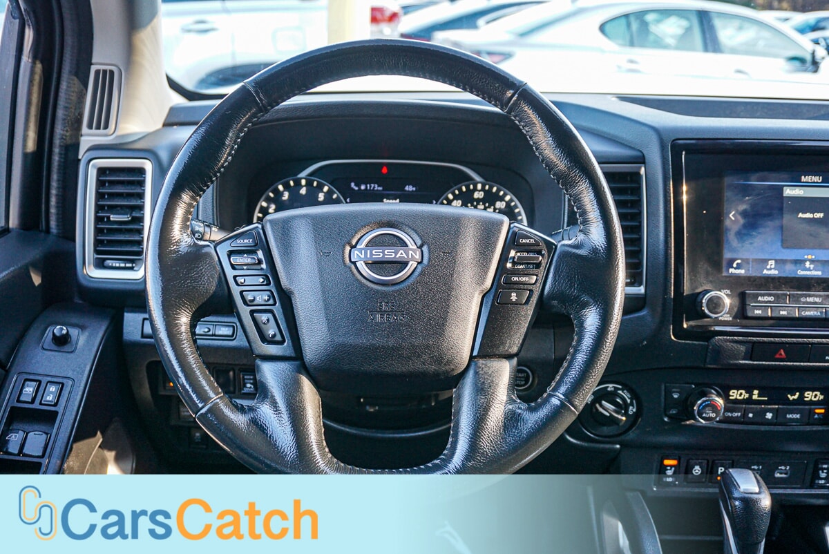 CARSCATCH - Used vehicle - TRUCK NISSAN FRONTIER 2022