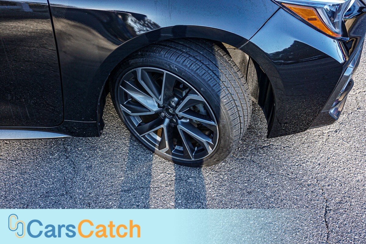 CARSCATCH - Used vehicle - SEDAN TOYOTA COROLLA 2020