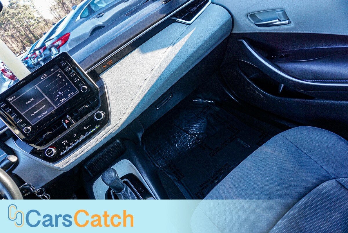 CARSCATCH - Used vehicle - SEDAN TOYOTA COROLLA 2020