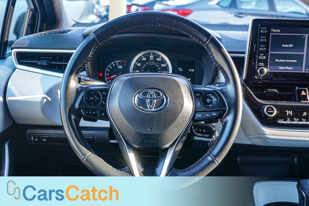CARSCATCH - Used vehicle - SEDAN TOYOTA COROLLA 2020