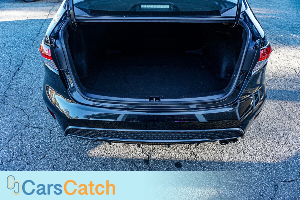 CARSCATCH - Used vehicle - SEDAN TOYOTA COROLLA 2020