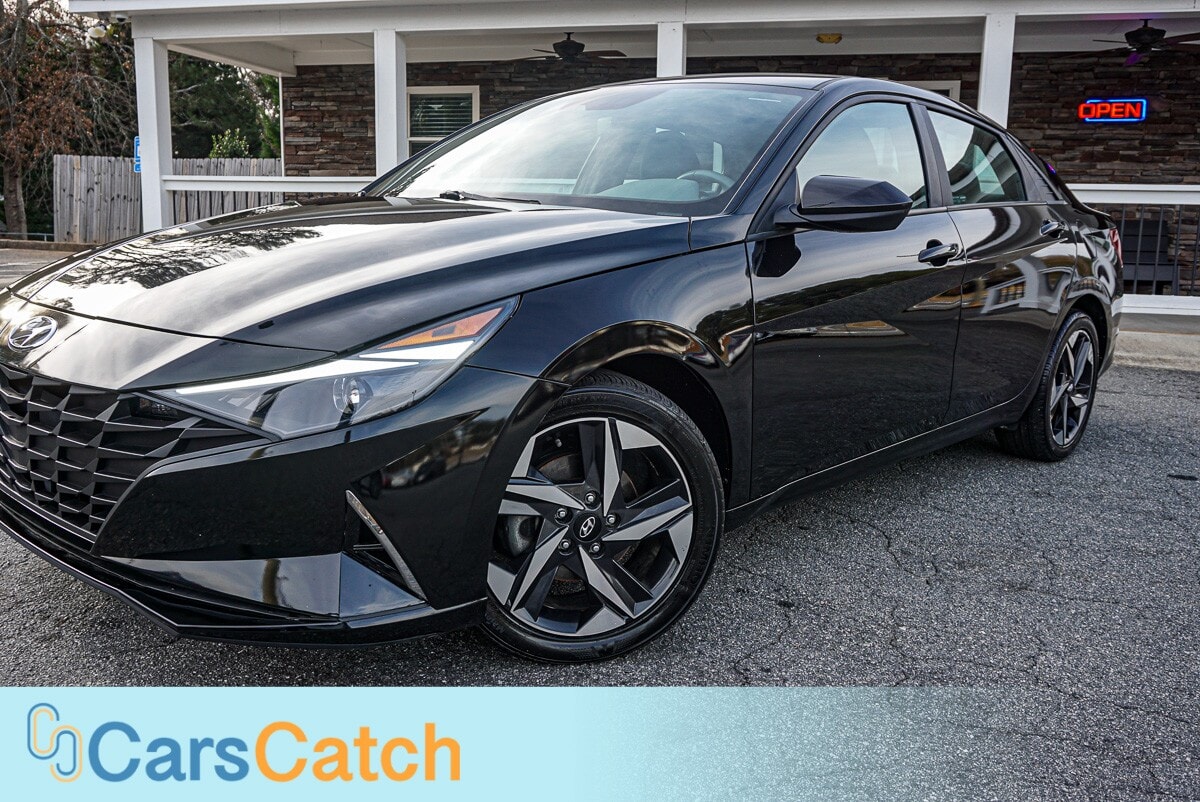 CARSCATCH - Used vehicle - SEDAN HYUNDAI ELANTRA 2023