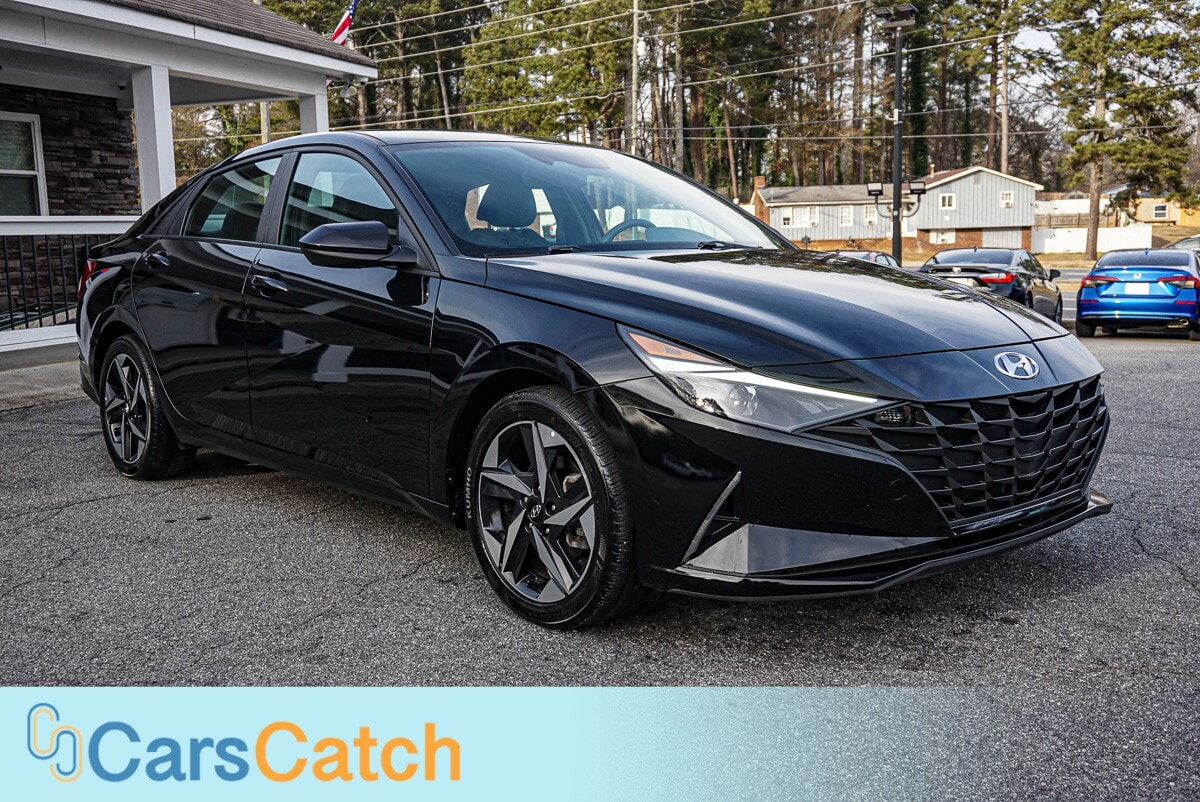 CARSCATCH - Used vehicle - SEDAN HYUNDAI ELANTRA 2023