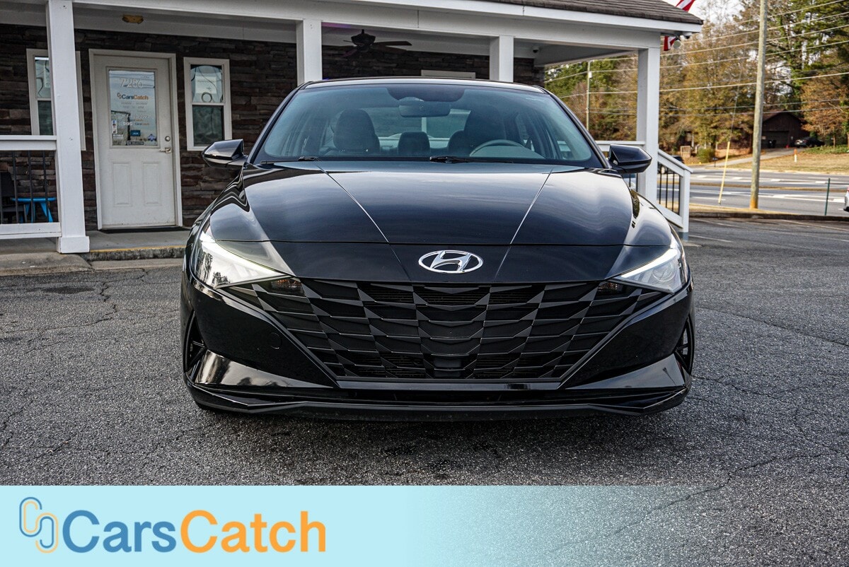 CARSCATCH - Used vehicle - SEDAN HYUNDAI ELANTRA 2023