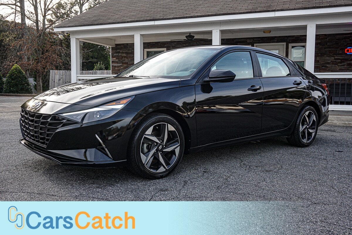 CARSCATCH - Used vehicle - SEDAN HYUNDAI ELANTRA 2023