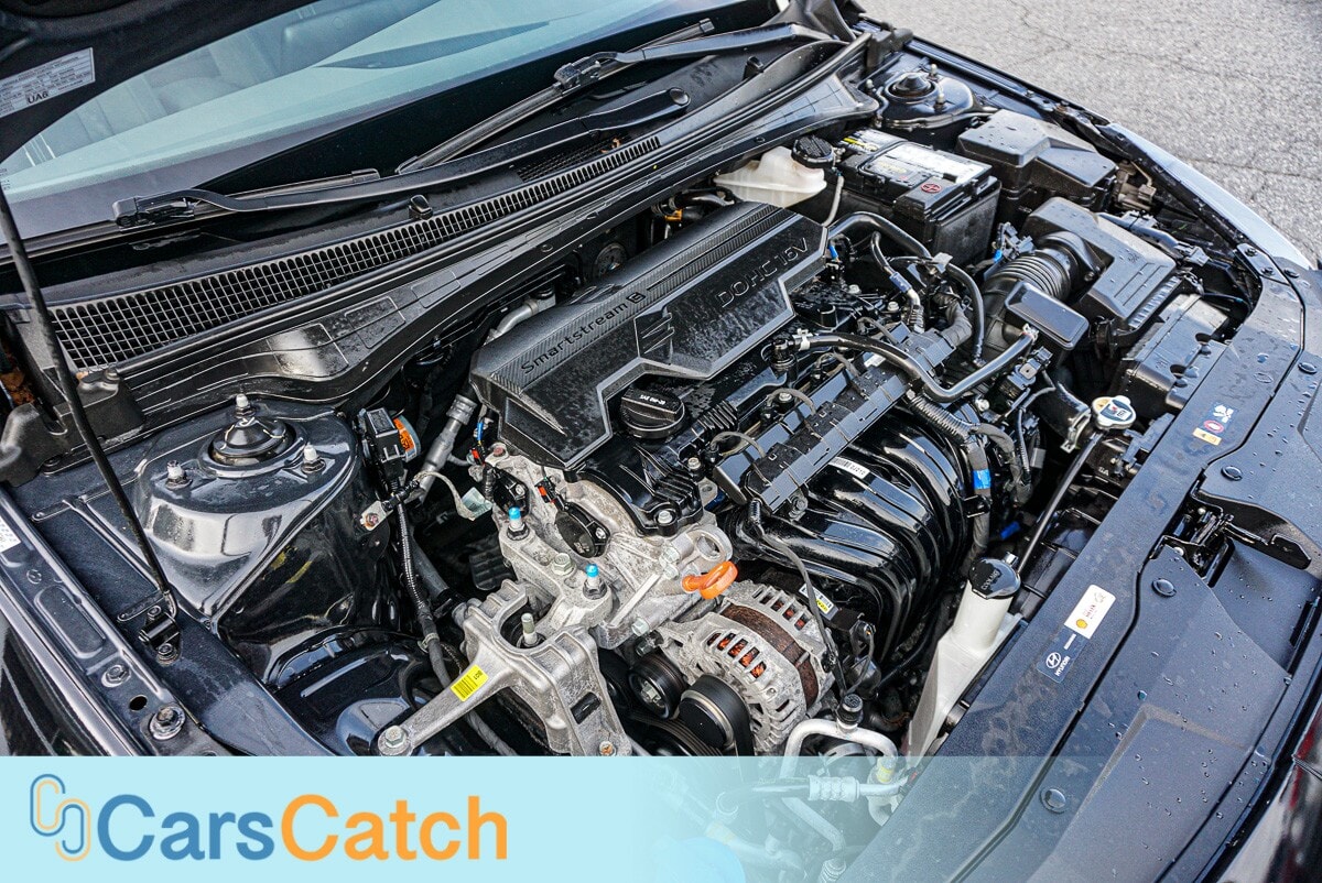 CARSCATCH - Used vehicle - SEDAN HYUNDAI ELANTRA 2023