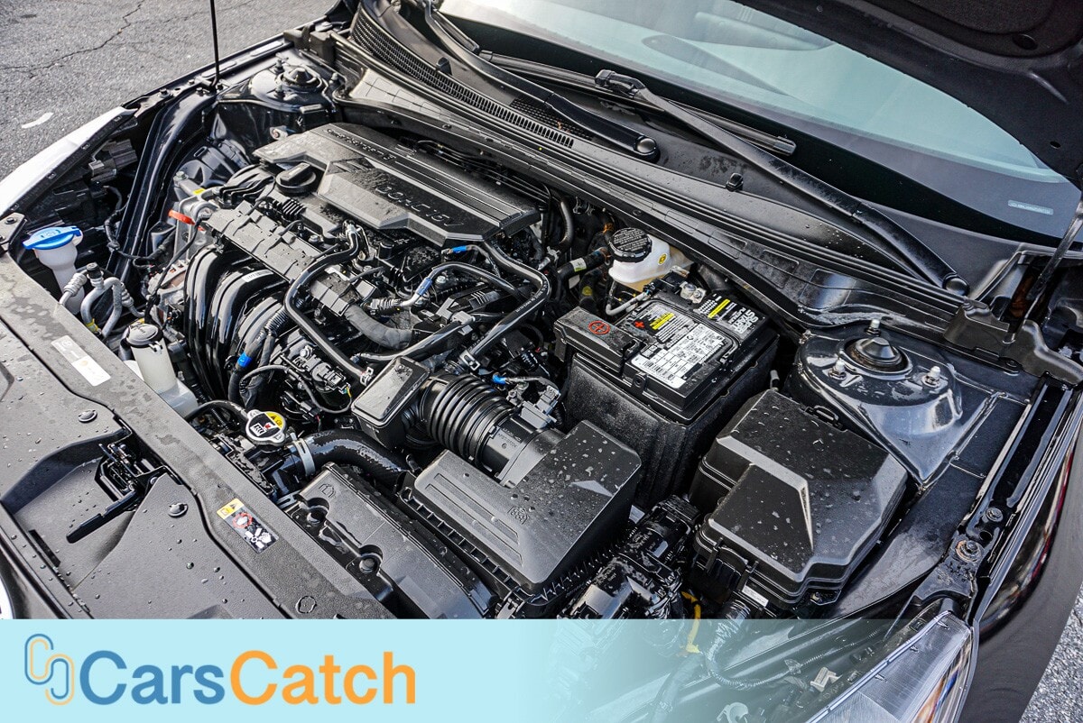 CARSCATCH - Used vehicle - SEDAN HYUNDAI ELANTRA 2023