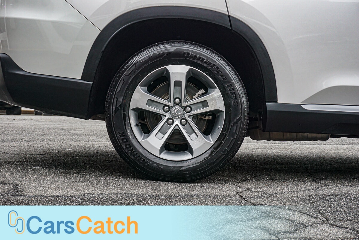CARSCATCH - Used vehicle - SUV HONDA PILOT 2024