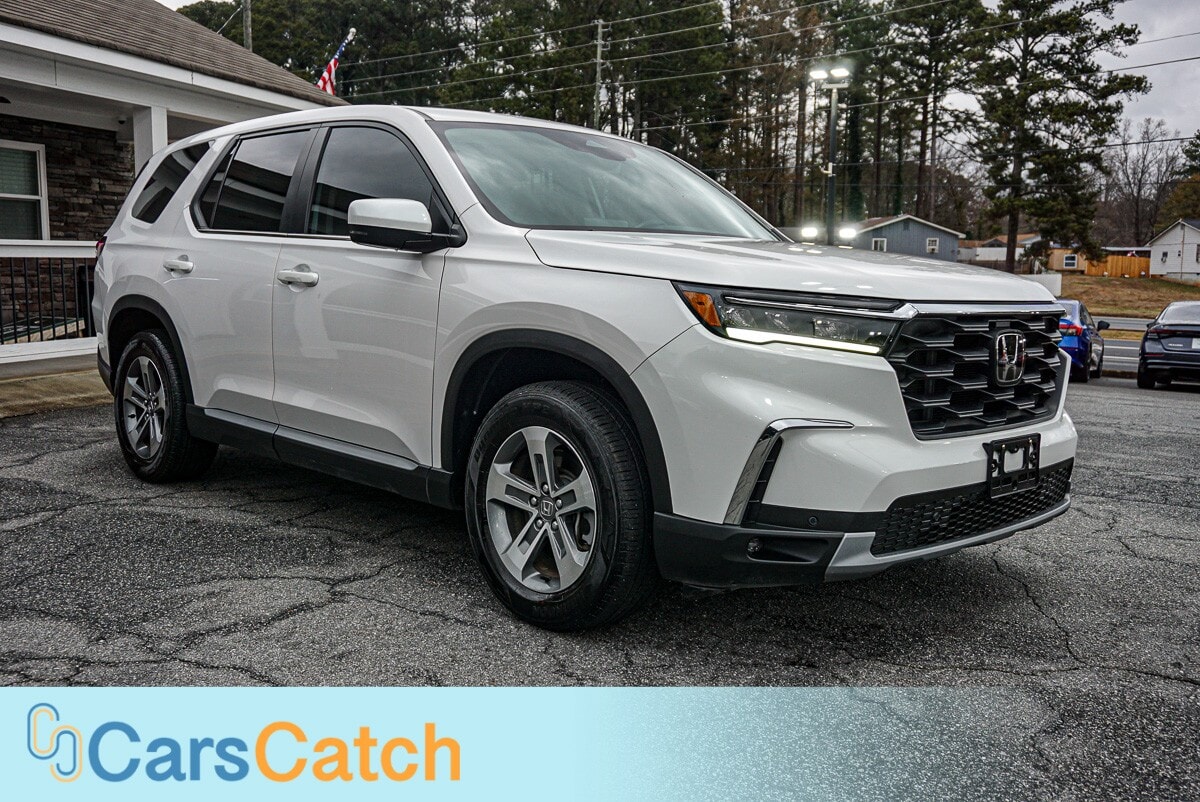 CARSCATCH - Used vehicle - SUV HONDA PILOT 2024