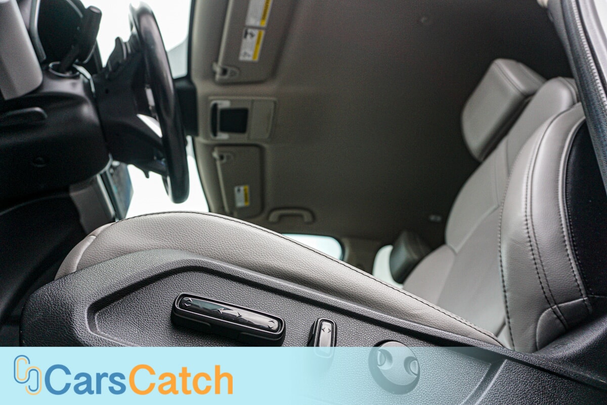 CARSCATCH - Used vehicle - SUV HONDA PILOT 2024