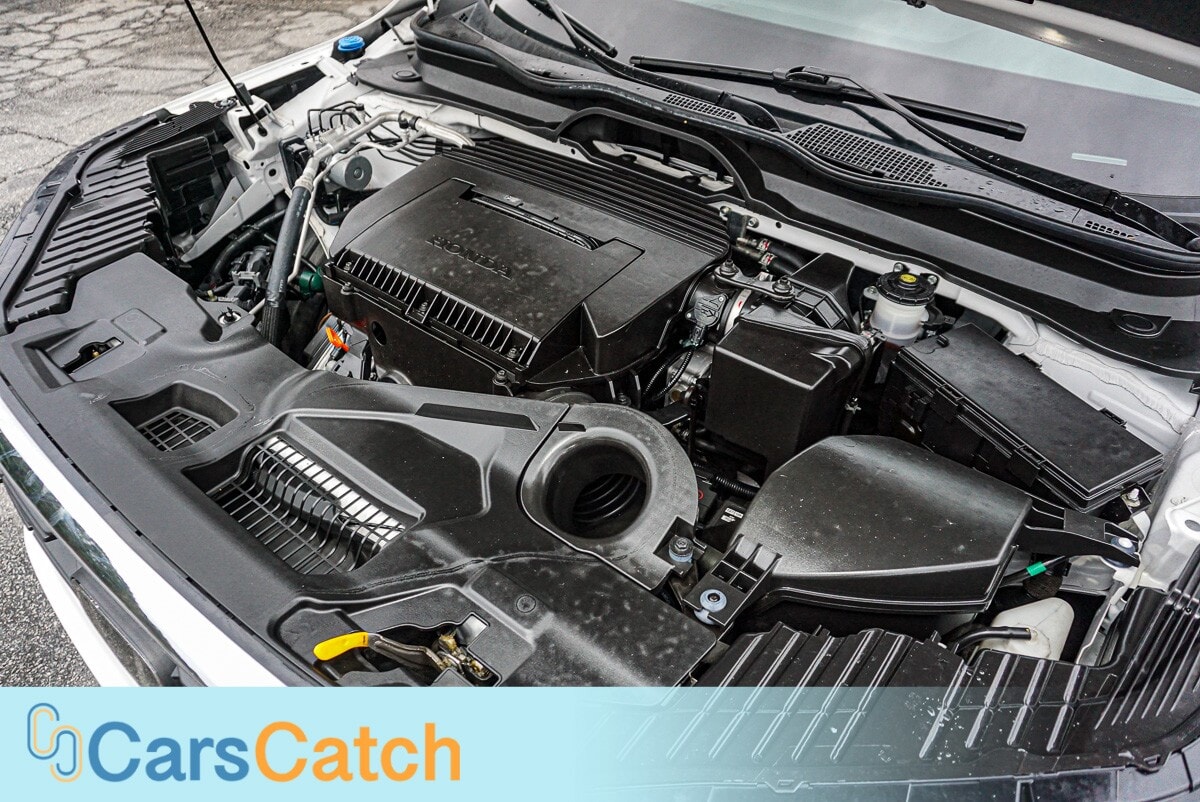 CARSCATCH - Used vehicle - SUV HONDA PILOT 2024