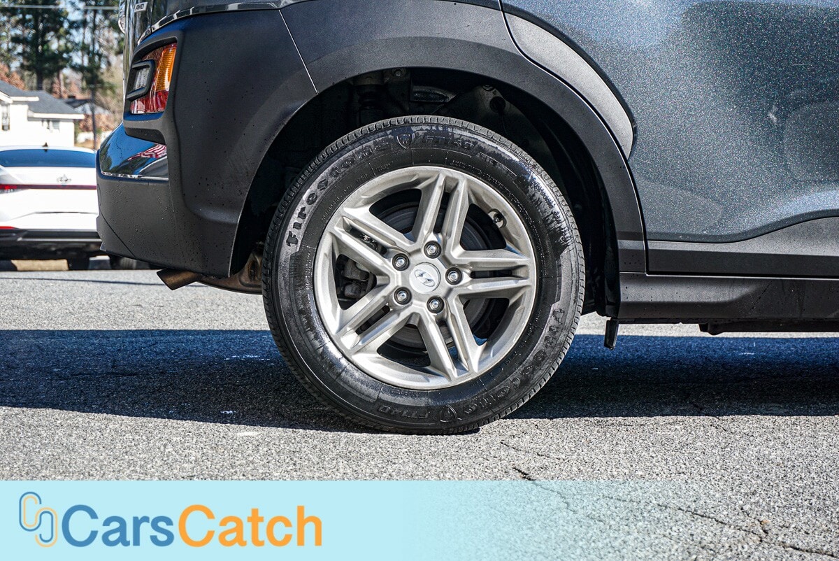 CARSCATCH - Used vehicle - SUV HYUNDAI KONA 2021