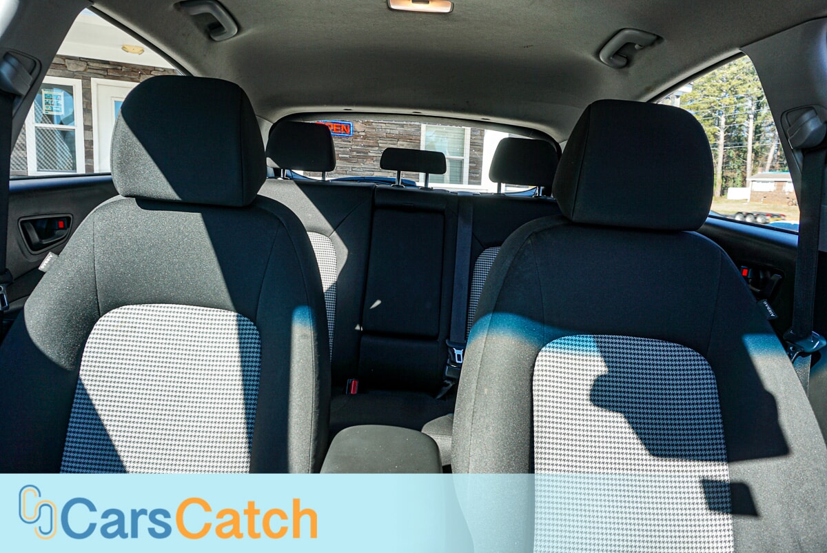 CARSCATCH - Used vehicle - SUV HYUNDAI KONA 2021