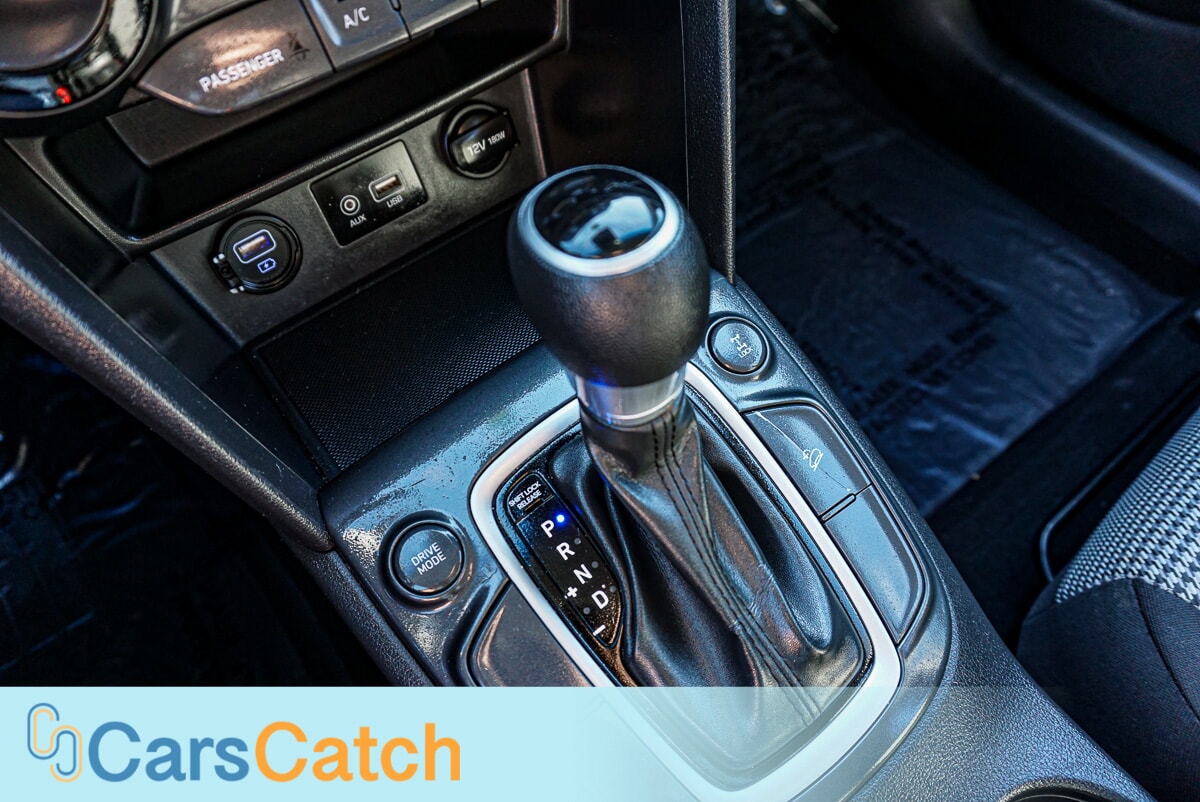 CARSCATCH - Used vehicle - SUV HYUNDAI KONA 2021