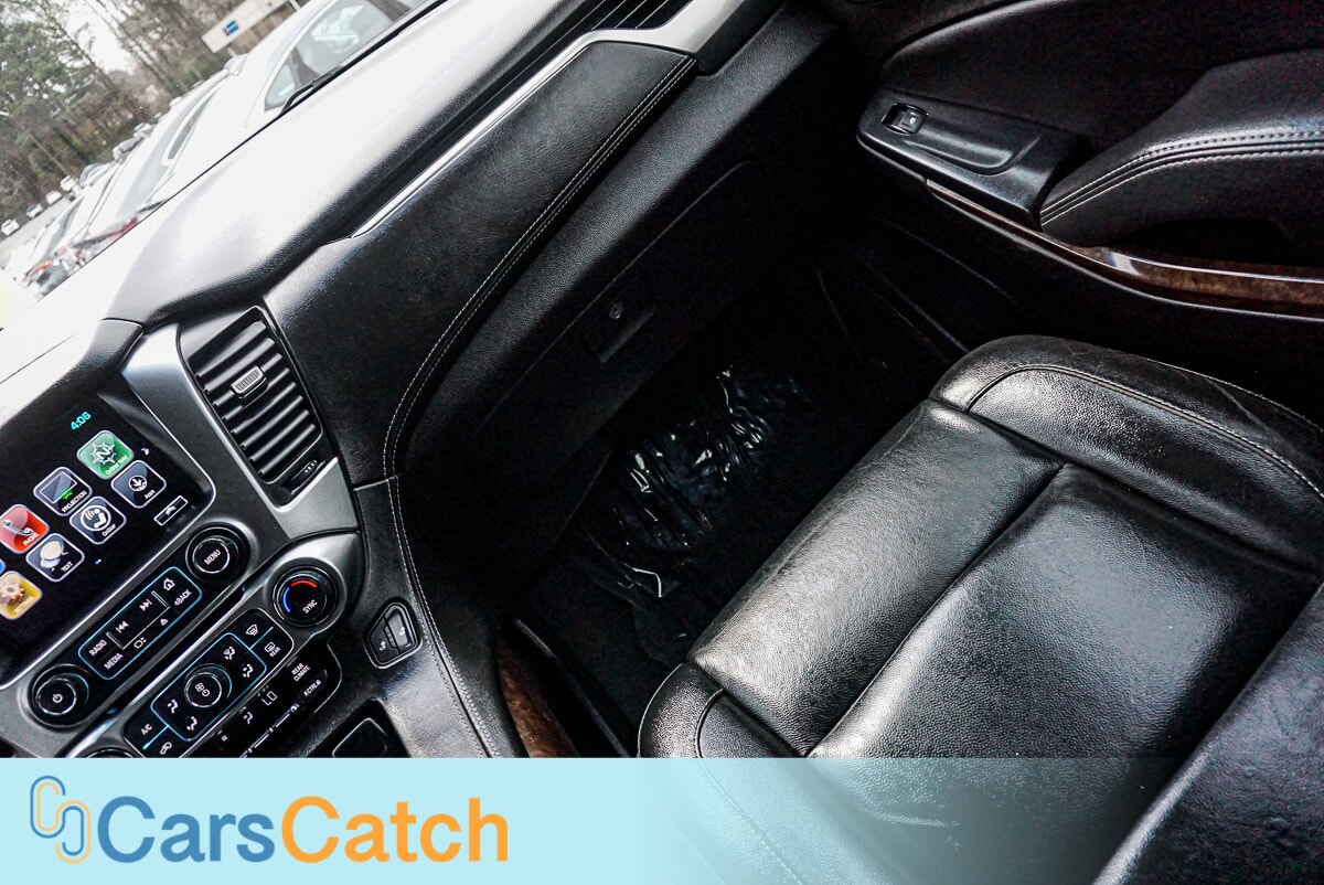 CARSCATCH - Used vehicle - SUV CHEVROLET SUBURBAN 2019