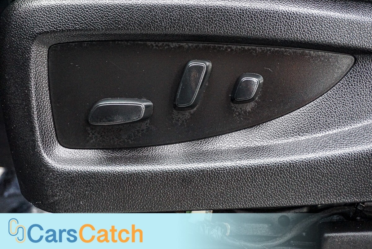 CARSCATCH - Used vehicle - SUV CHEVROLET SUBURBAN 2019