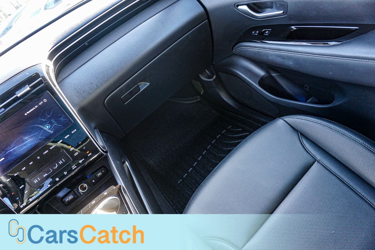 CARSCATCH - Used vehicle - SUV HYUNDAI TUCSON HYBRID 2024