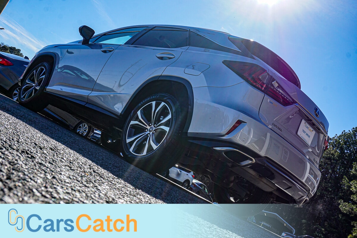 CARSCATCH - Used vehicle - SUV LEXUS RX 2019