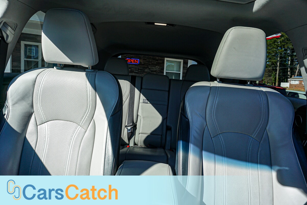 CARSCATCH - Used vehicle - SUV LEXUS RX 2019