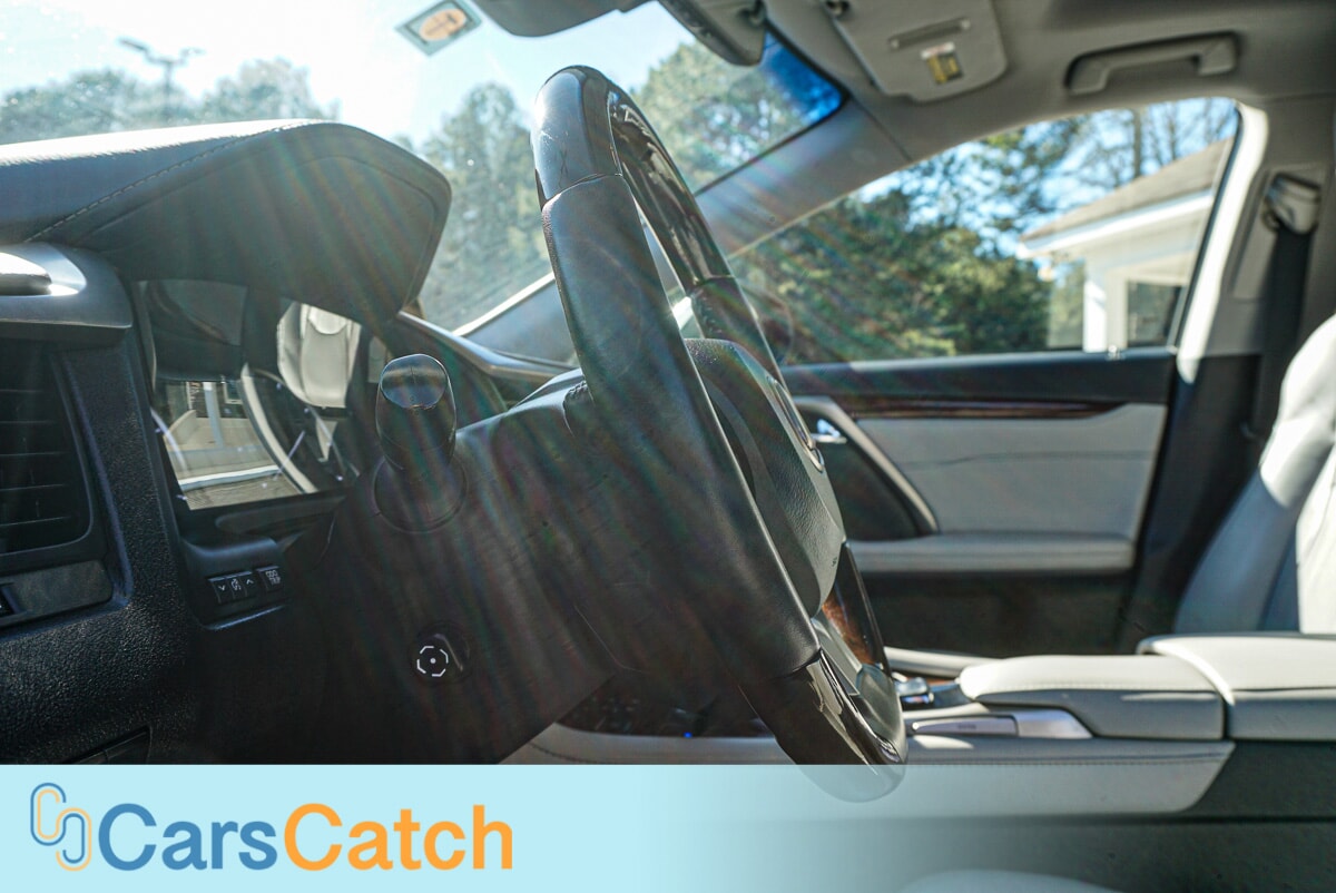 CARSCATCH - Used vehicle - SUV LEXUS RX 2019